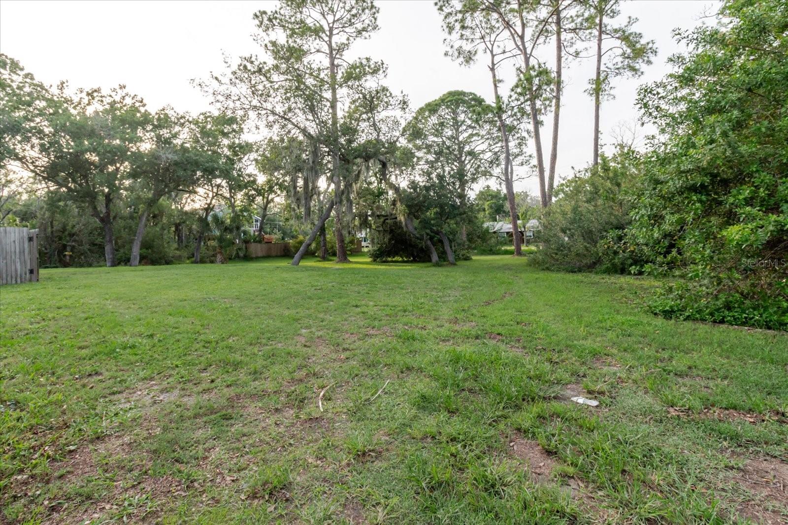 HIGHLAND AVE, TARPON SPRINGS, FL — photo 19