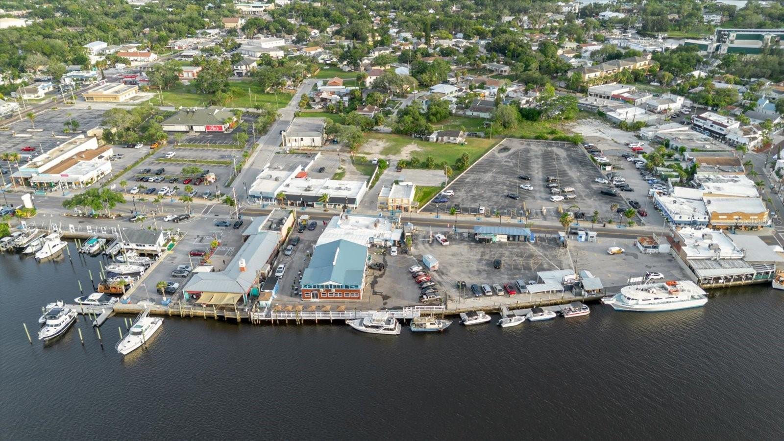 HIGHLAND AVE, TARPON SPRINGS, FL — photo 29