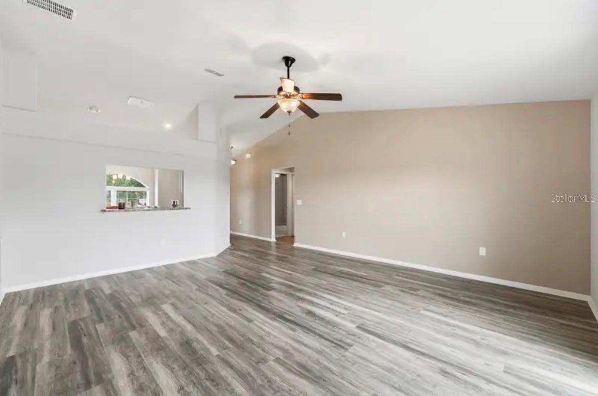 202 HIGHLAND MEADOWS PL, DAVENPORT, FL — photo 2