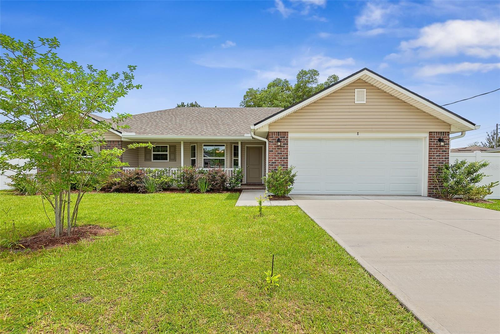 8 PERSIMMON DR, PALM COAST, FL