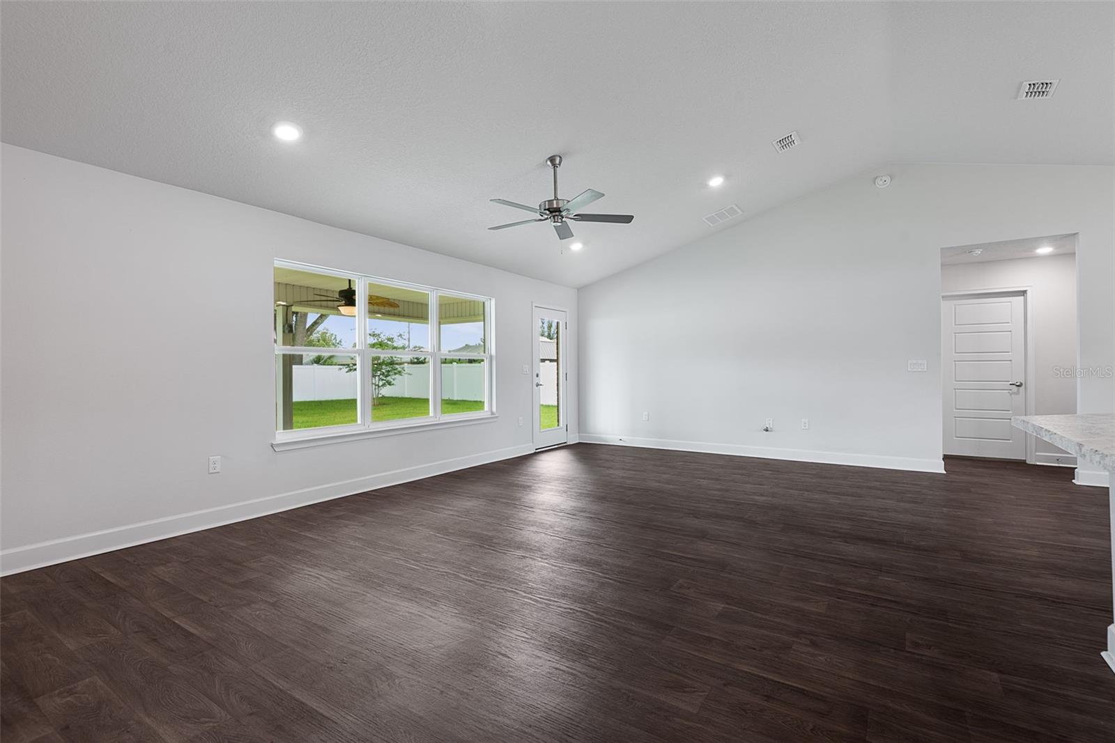 8 PERSIMMON DR, PALM COAST, FL — photo 13