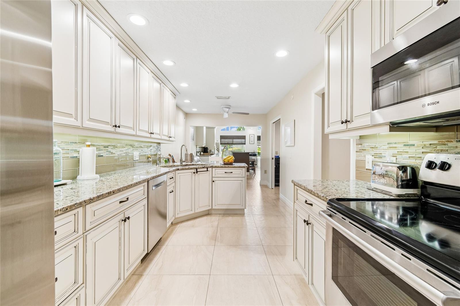 5335 SAND CRANE CT, WESLEY CHAPEL, FL — photo 14