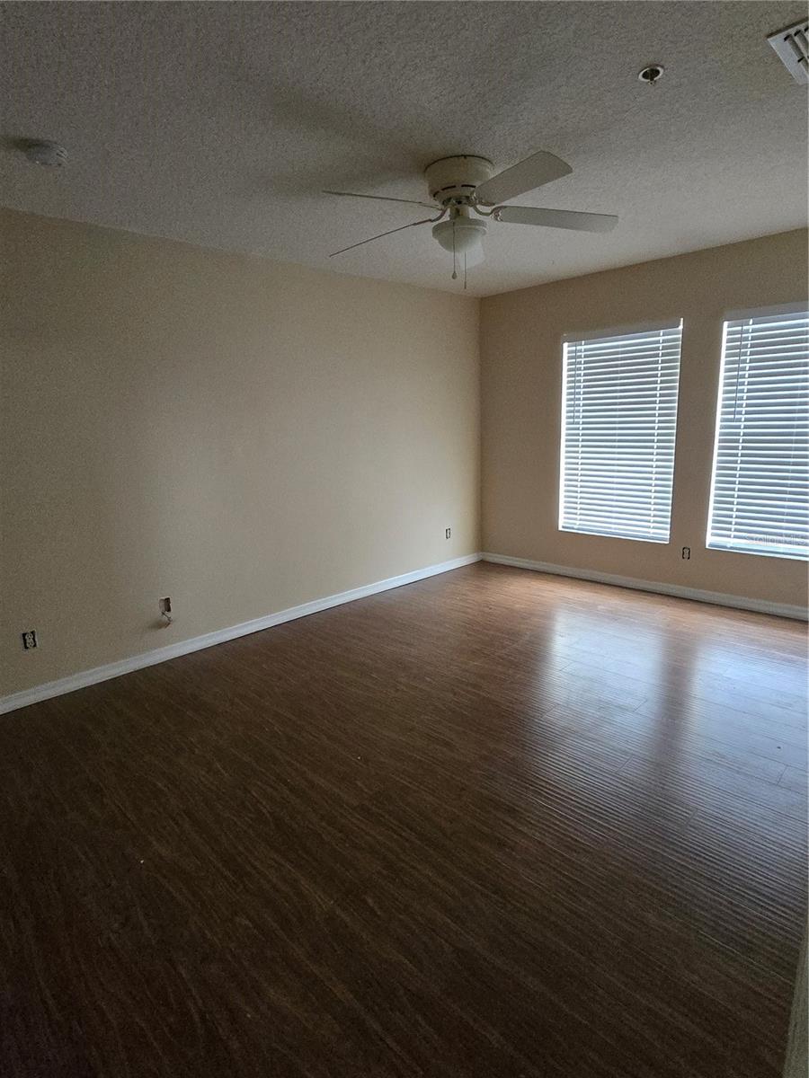 2039 CYPRESS BAY BLVD, KISSIMMEE, FL — photo 10
