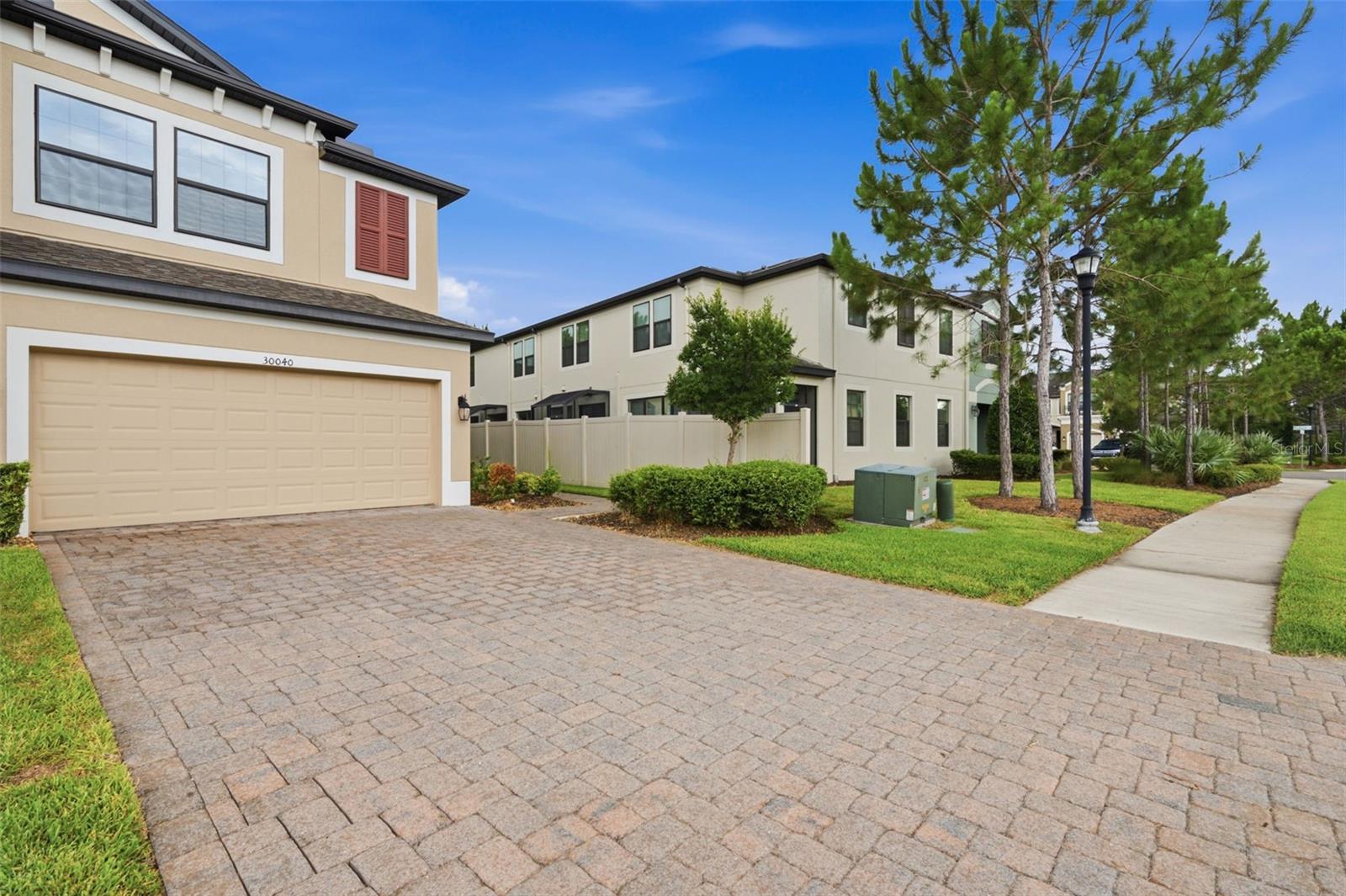 30040 SOUTHWELL LN, WESLEY CHAPEL, FL — photo 2