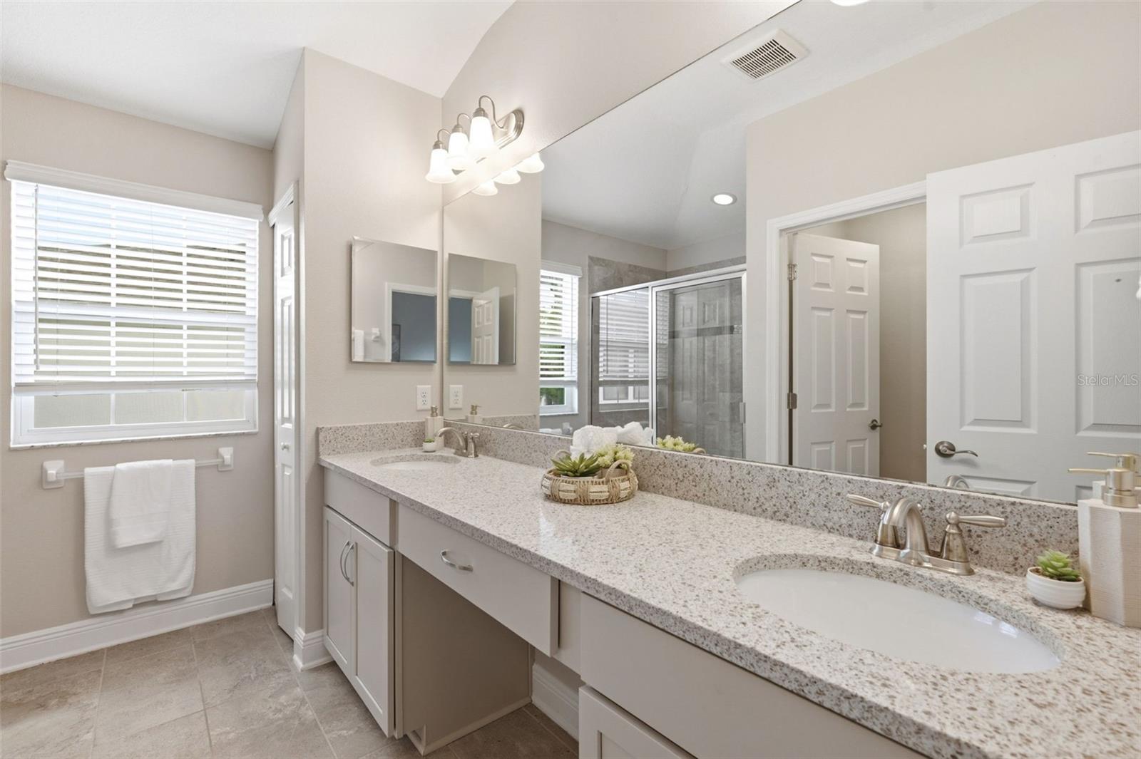 30040 SOUTHWELL LN, WESLEY CHAPEL, FL — photo 32