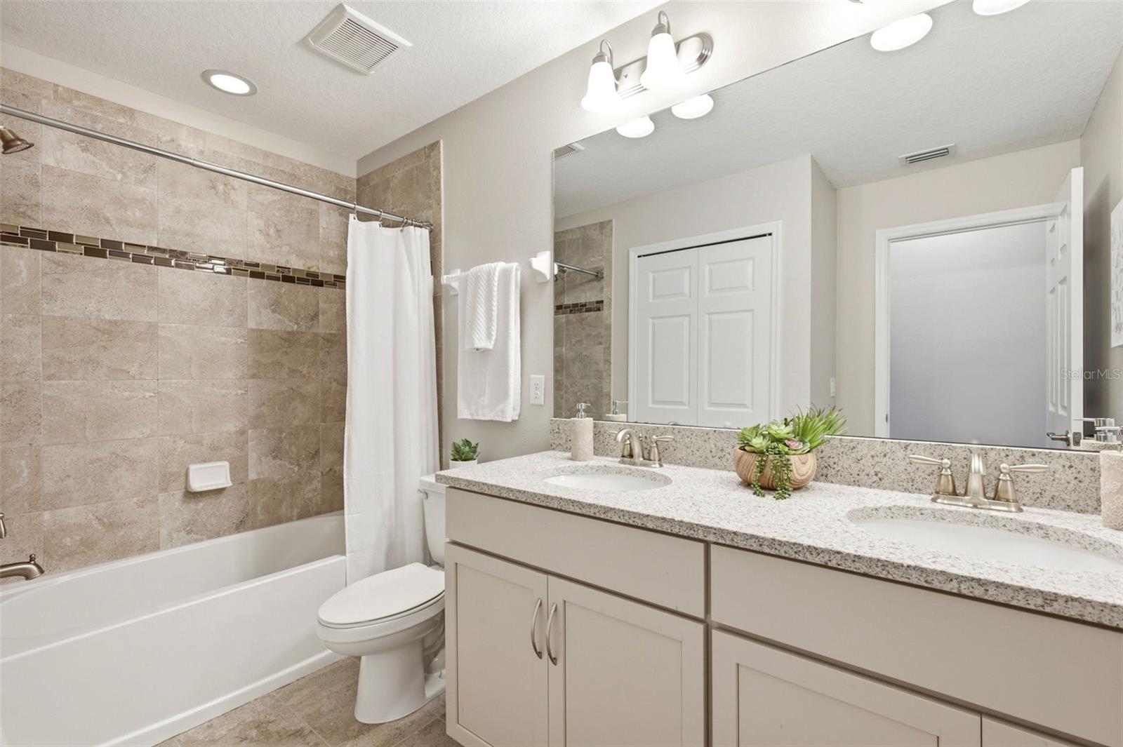 30040 SOUTHWELL LN, WESLEY CHAPEL, FL — photo 40