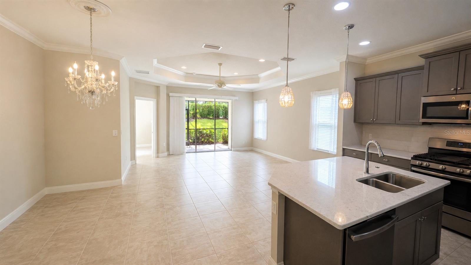 4520 DEEP CREEK TER, PARRISH, FL — photo 4