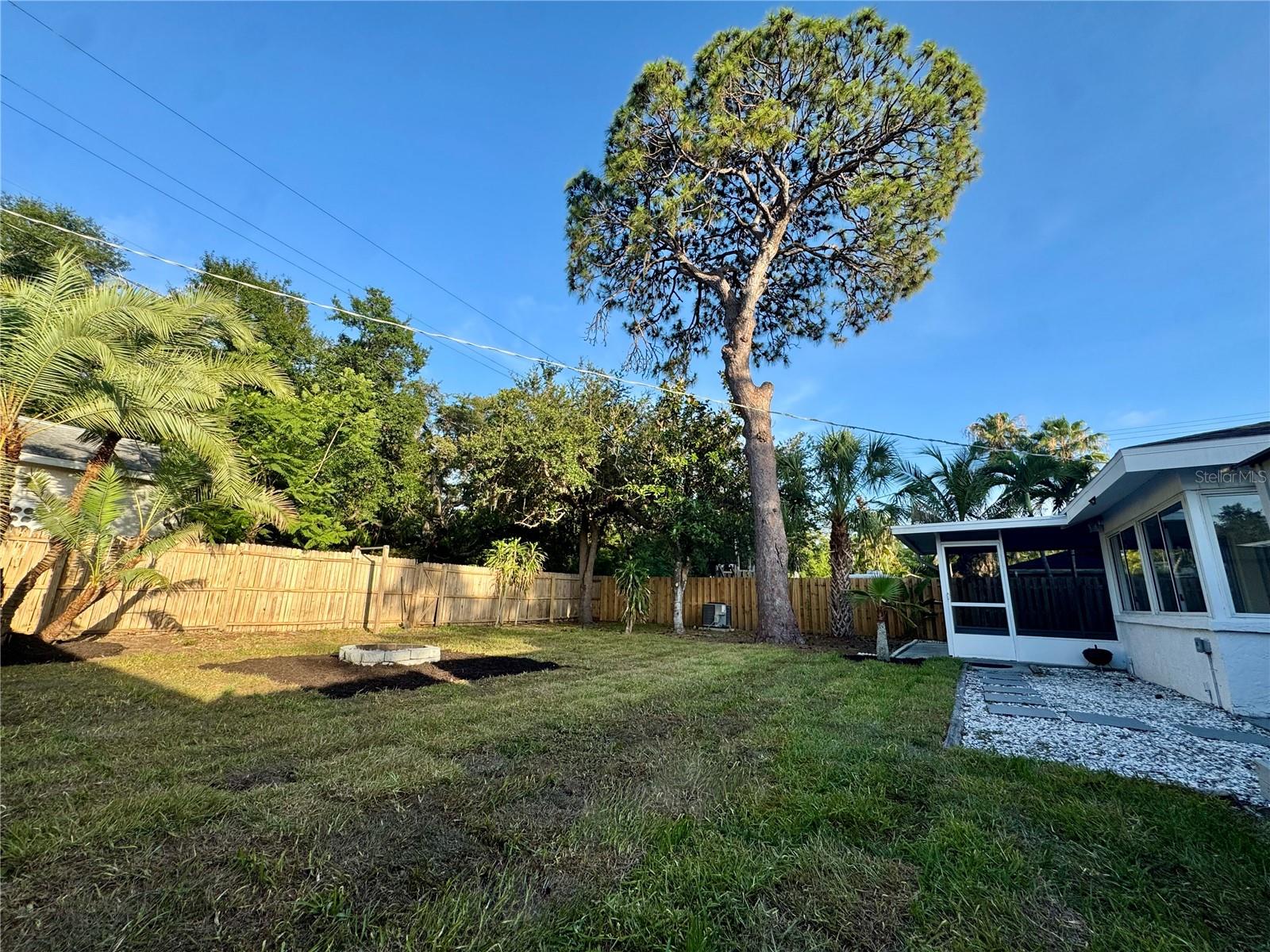 4722 STEVENS DR, SARASOTA, FL — photo 13