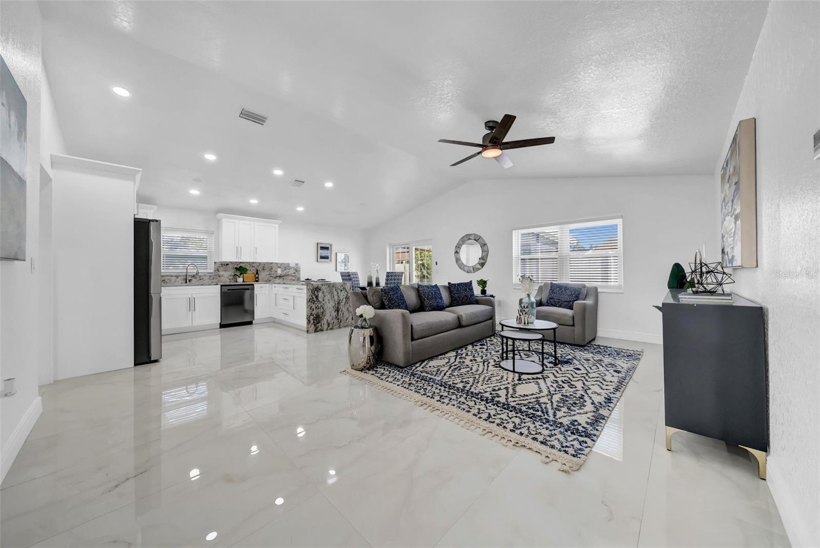 2020 58TH AVE S, ST PETERSBURG, FL — photo 6