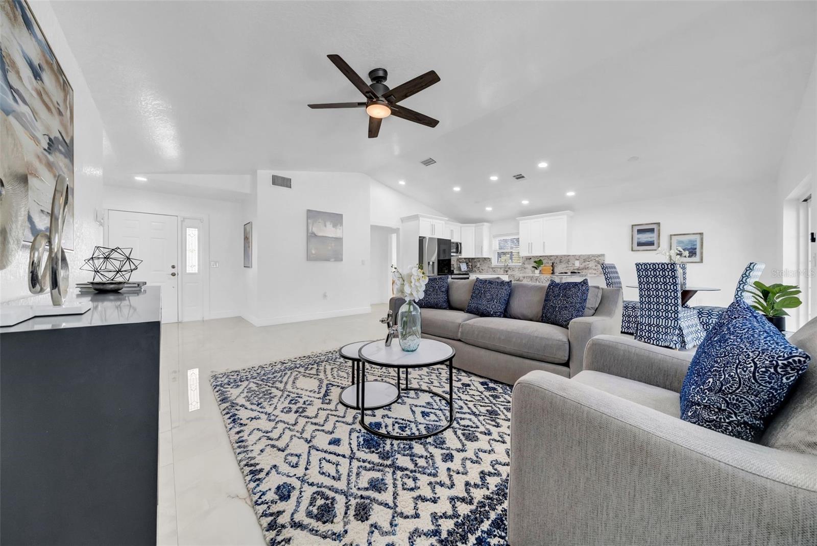 2020 58TH AVE S, ST PETERSBURG, FL — photo 12