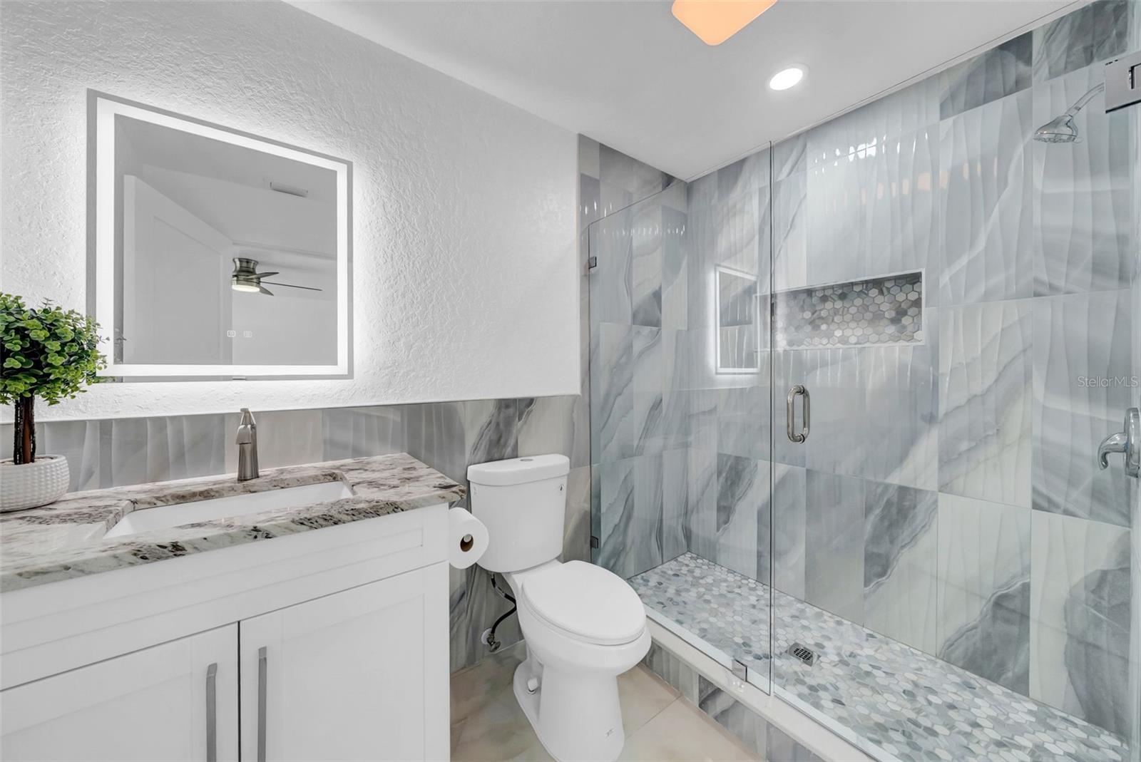 2020 58TH AVE S, ST PETERSBURG, FL — photo 23