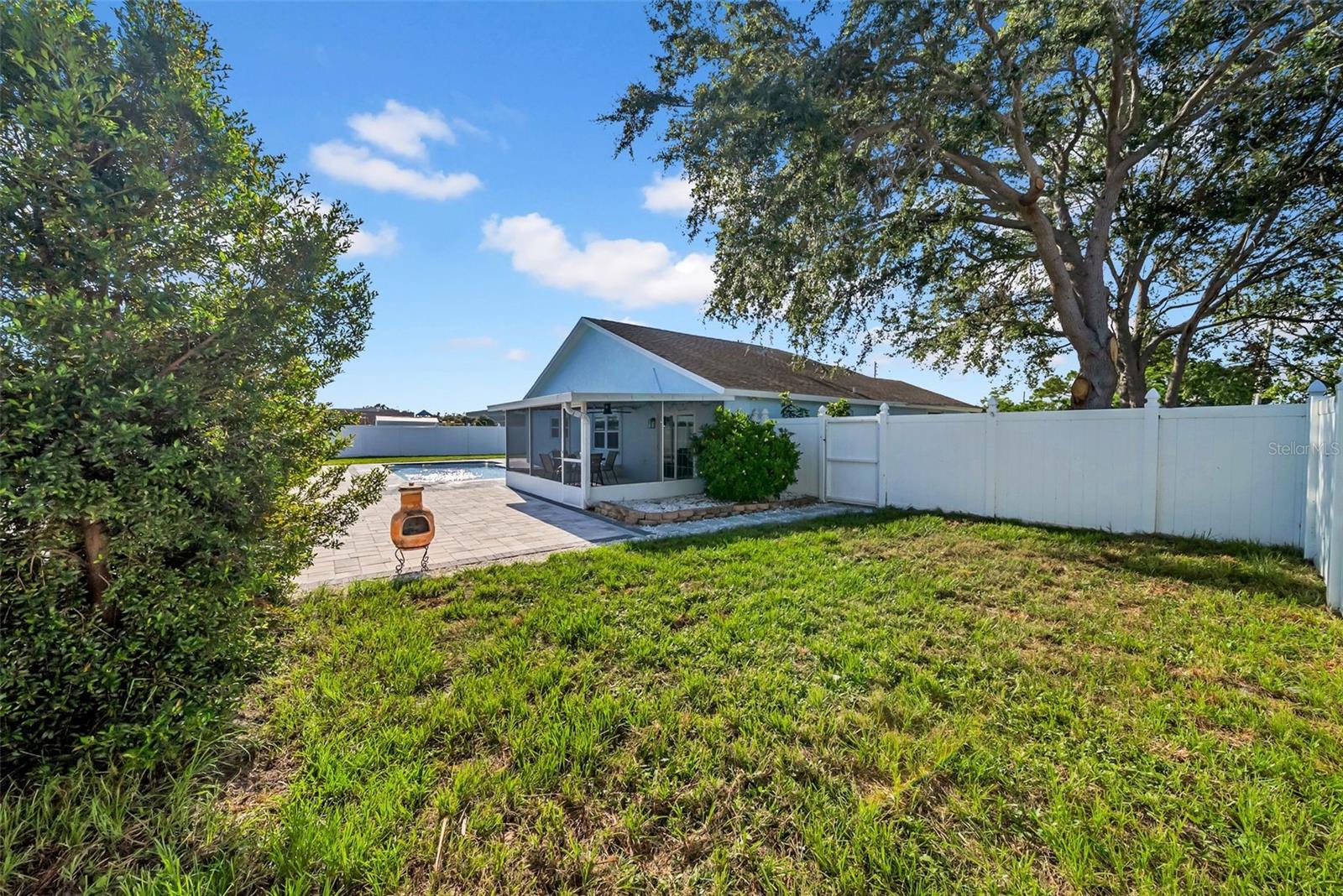2020 58TH AVE S, ST PETERSBURG, FL — photo 41
