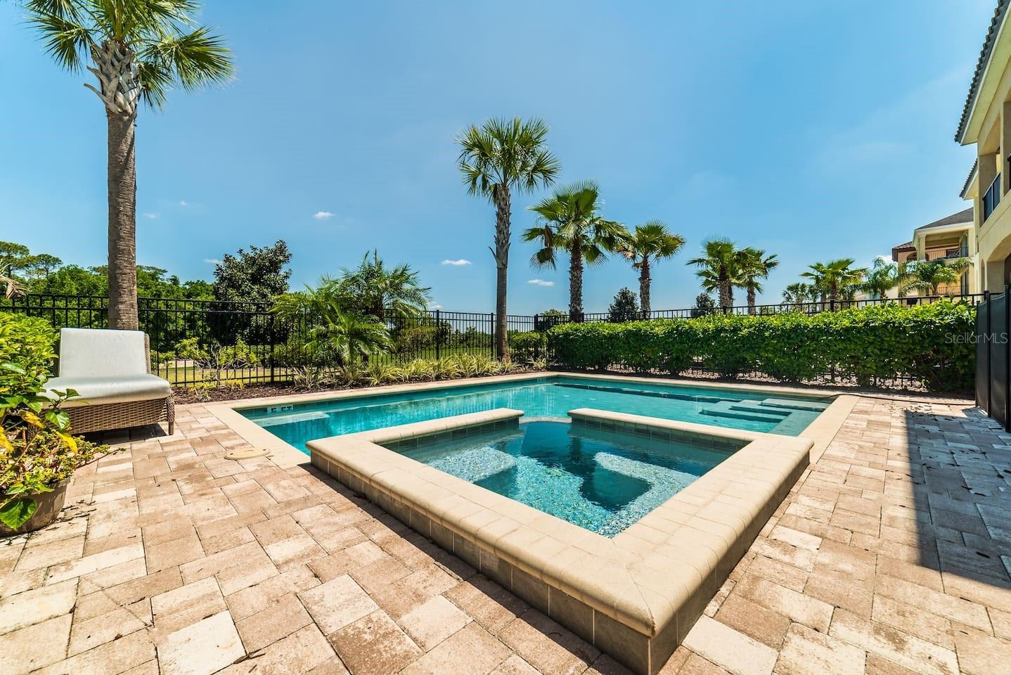 945 DESERT MOUNTAIN CT, REUNION, FL — photo 2