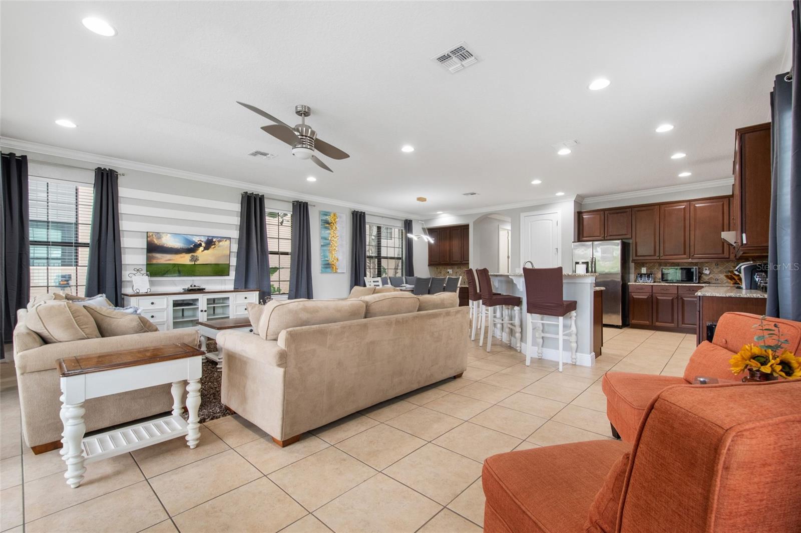 945 DESERT MOUNTAIN CT, REUNION, FL — photo 8