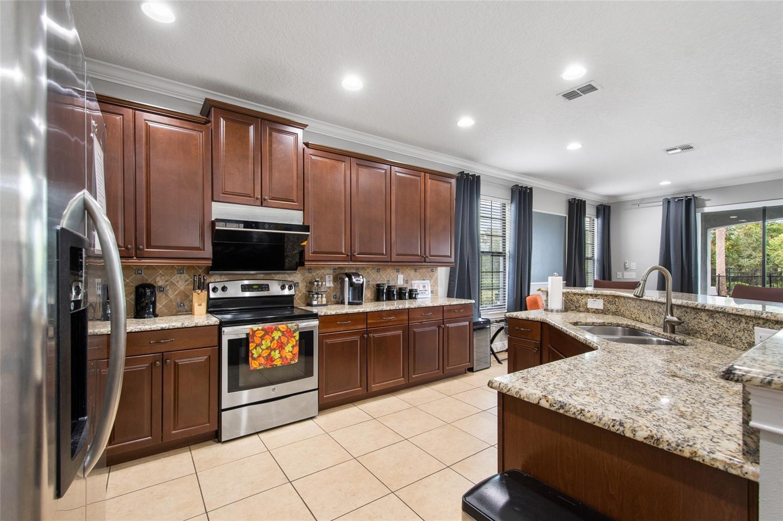 945 DESERT MOUNTAIN CT, REUNION, FL — photo 26