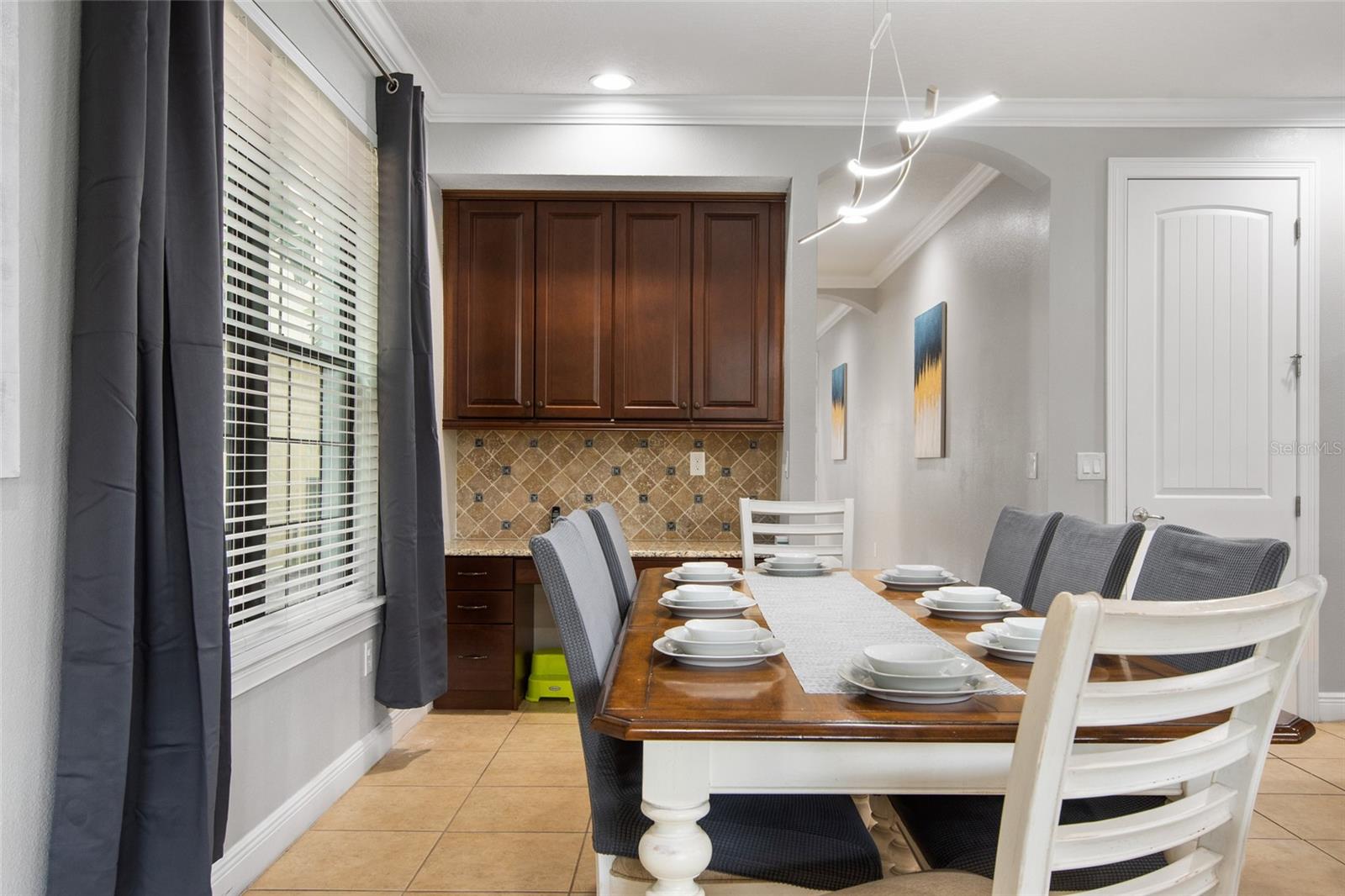 945 DESERT MOUNTAIN CT, REUNION, FL — photo 33
