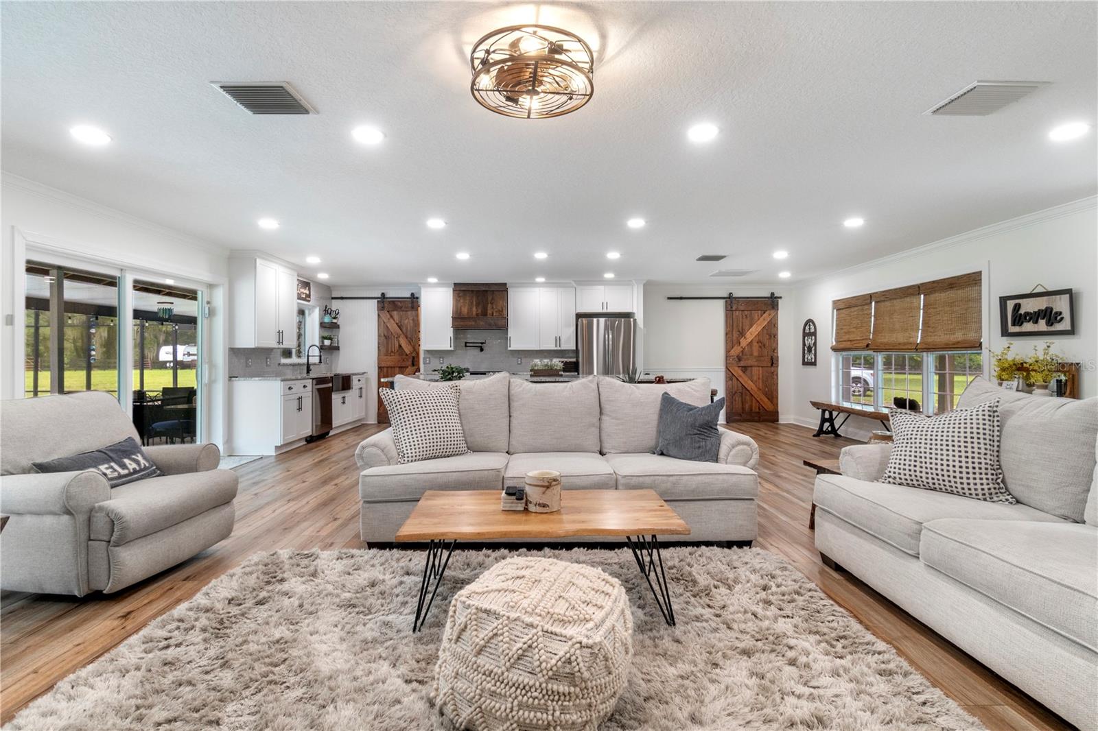 24 LAKE WOOD CIR, OCALA, FL — photo 3