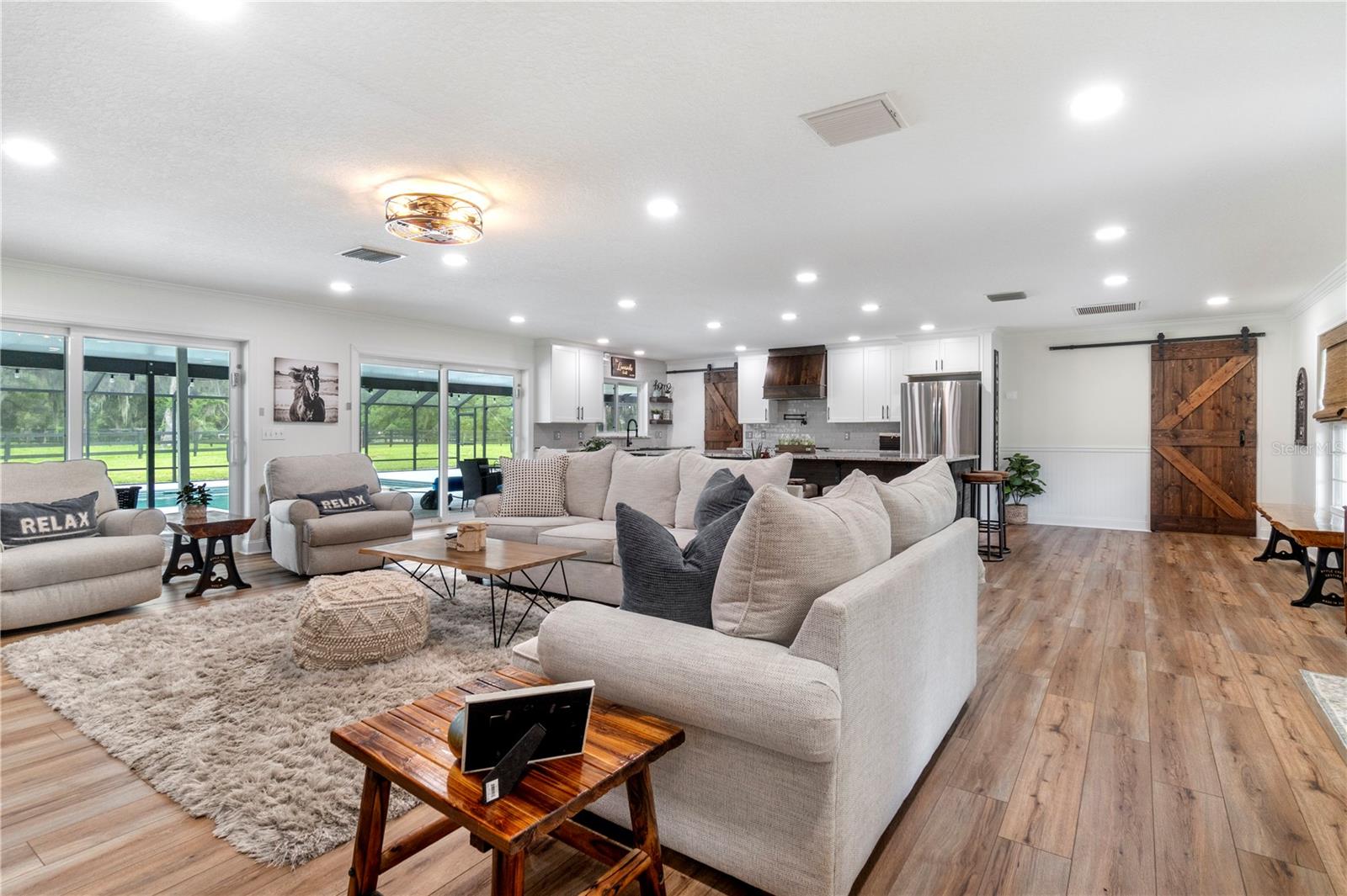 24 LAKE WOOD CIR, OCALA, FL — photo 8