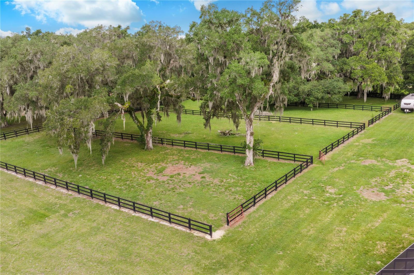 24 LAKE WOOD CIR, OCALA, FL — photo 49