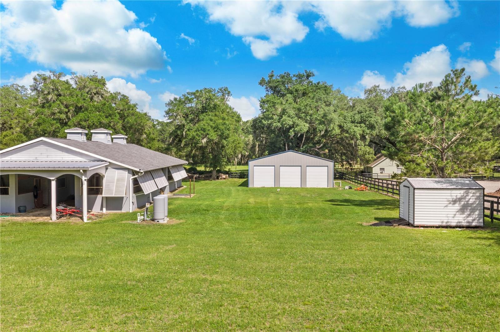 24 LAKE WOOD CIR, OCALA, FL — photo 61