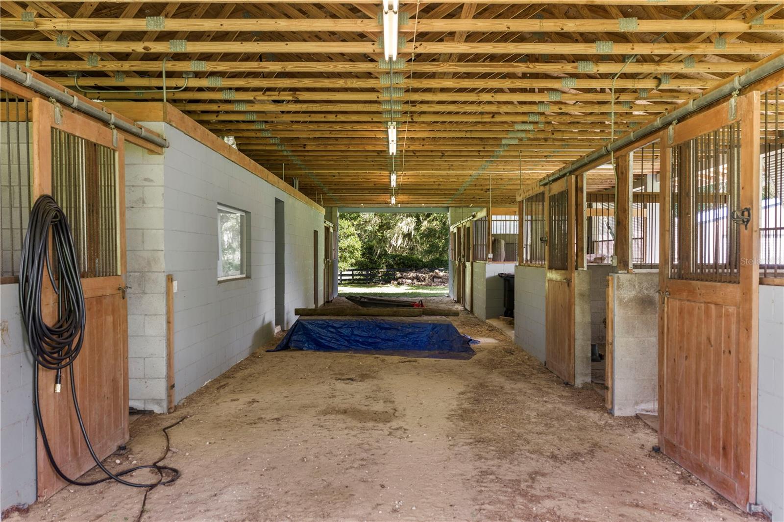 24 LAKE WOOD CIR, OCALA, FL — photo 63