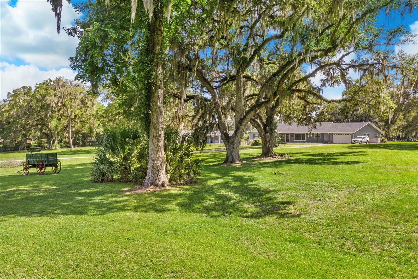 24 LAKE WOOD CIR, OCALA, FL — photo 70