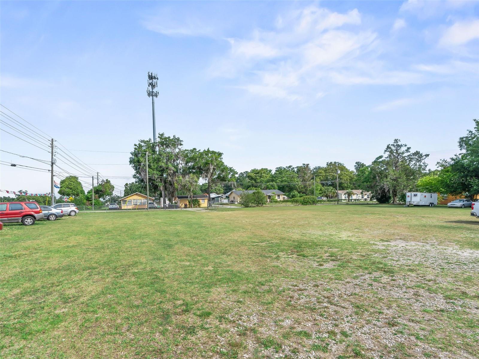 , BELLEVIEW, FL — photo 16