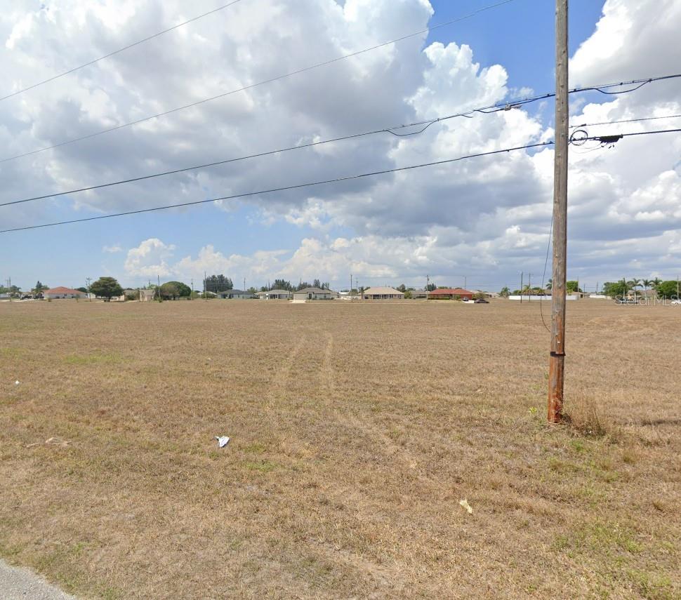 623 NE 15TH TER, CAPE CORAL, FL — photo 4
