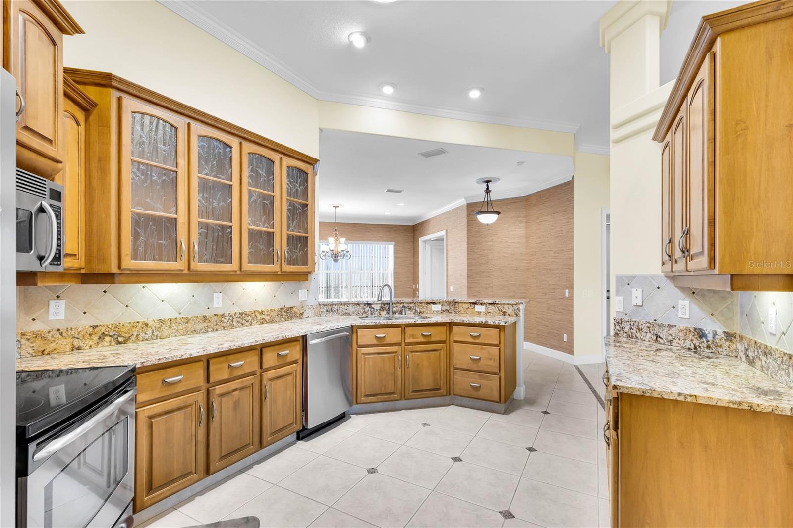 9908 SE 67TH AVENUE RD, BELLEVIEW, FL — photo 5