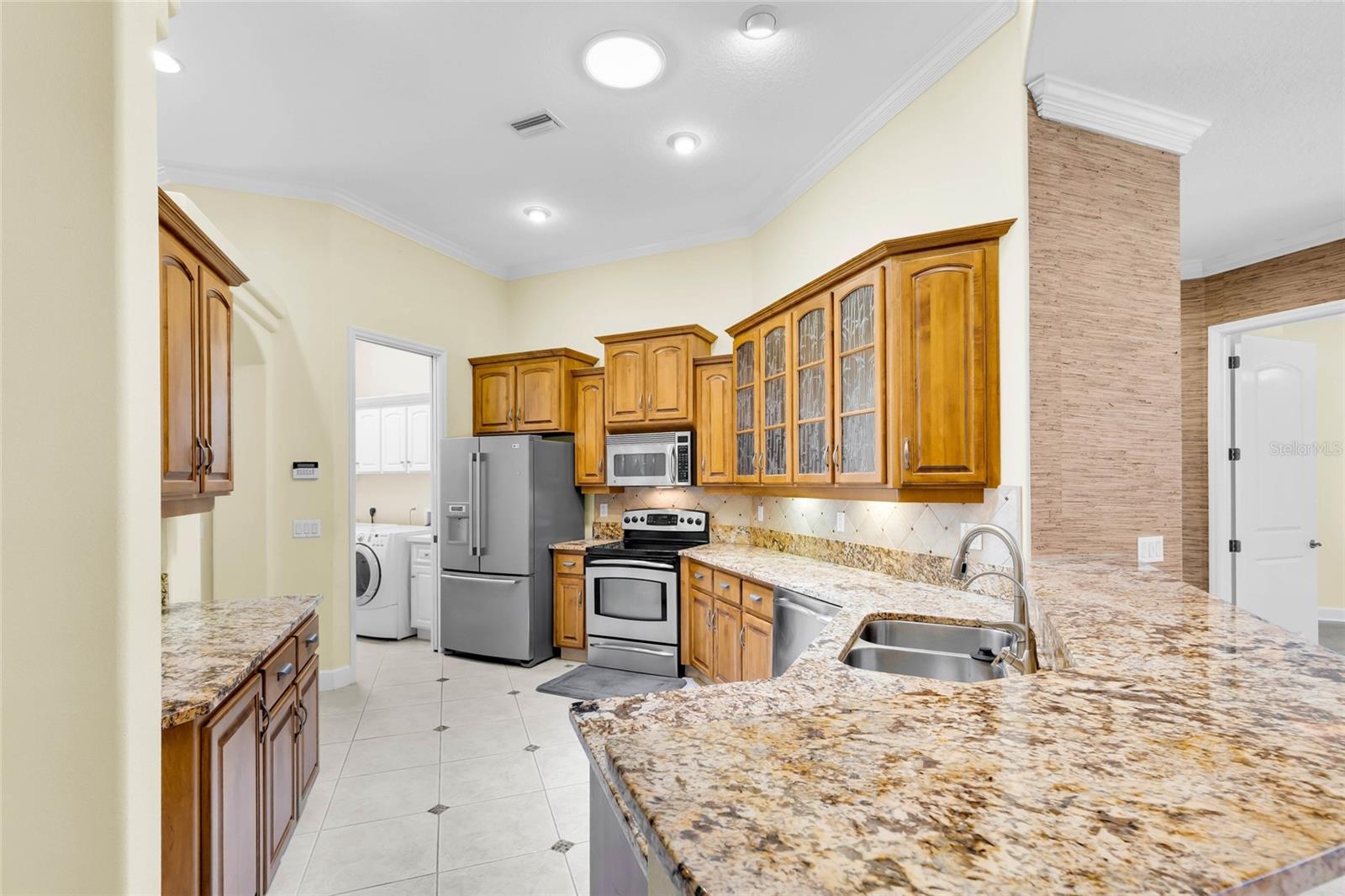 9908 SE 67TH AVENUE RD, BELLEVIEW, FL — photo 6