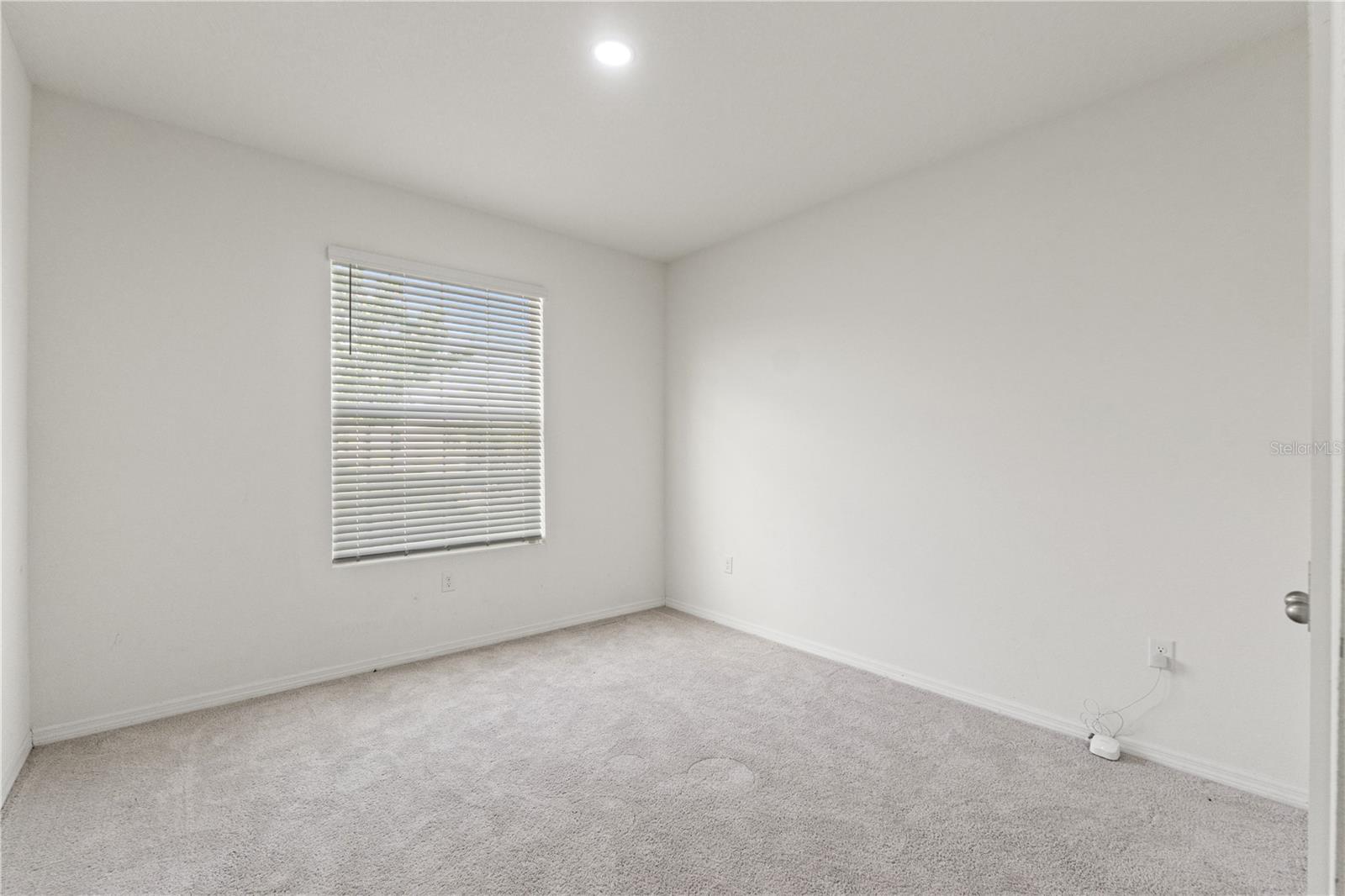 3763 AUTUMN AMBER DR, SPRING HILL, FL — photo 6