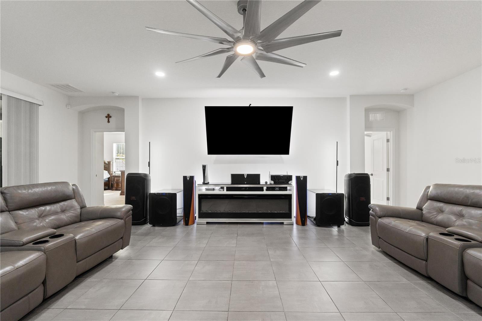 3763 AUTUMN AMBER DR, SPRING HILL, FL — photo 14