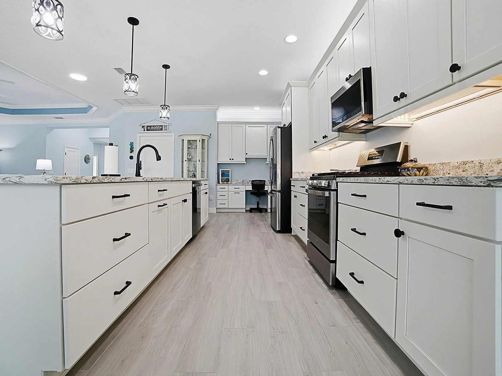 7004 EMILINE TER, THE VILLAGES, FL — photo 12
