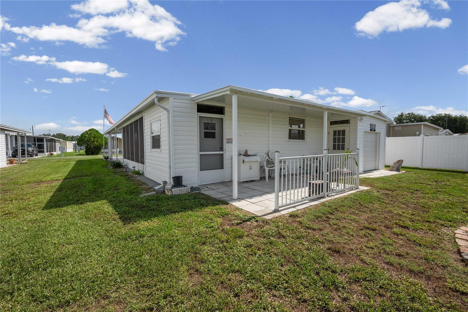 37250 BEVERLY AVE, ZEPHYRHILLS, FL — photo 20
