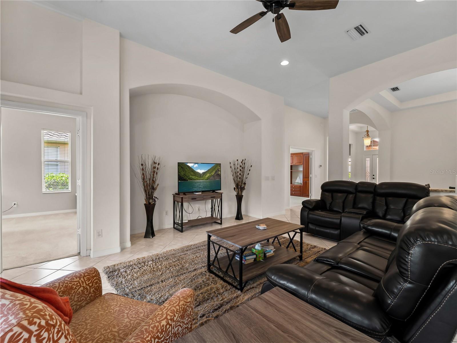 5435 BLUE HERON CIR, NORTH PORT, FL — photo 9