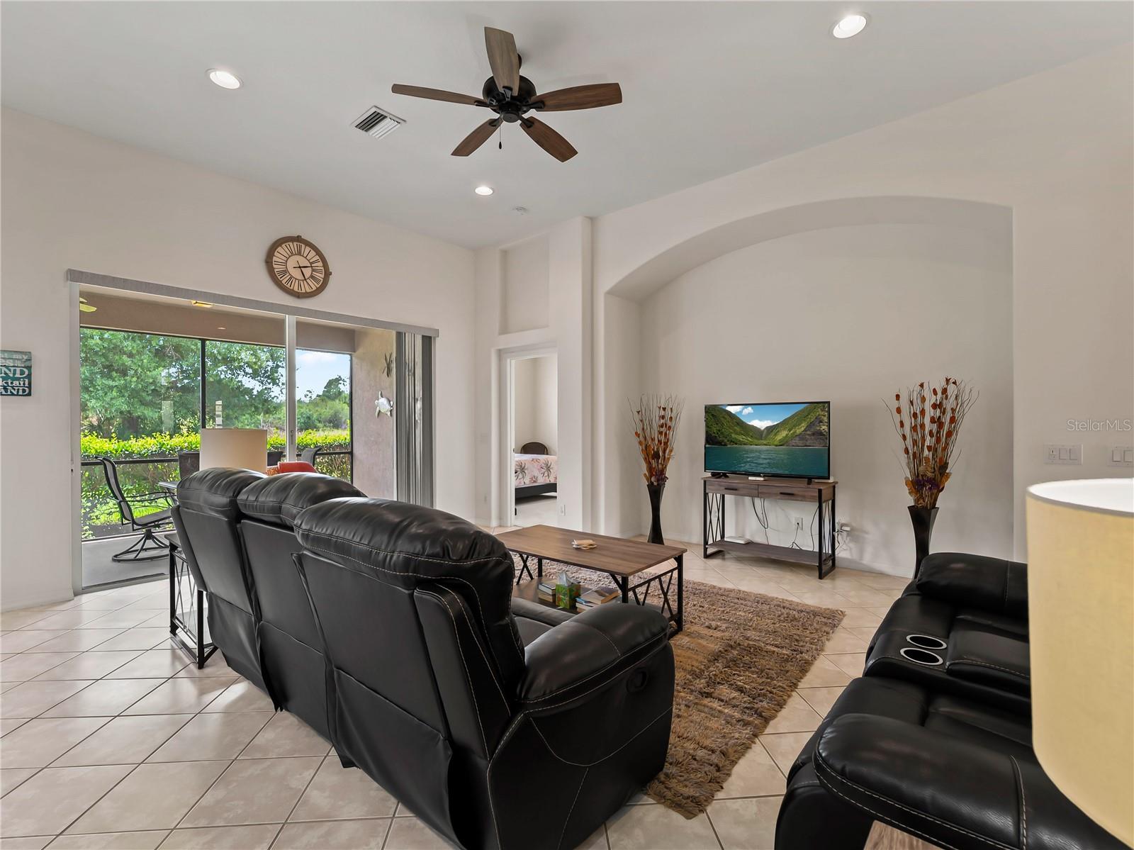 5435 BLUE HERON CIR, NORTH PORT, FL — photo 11