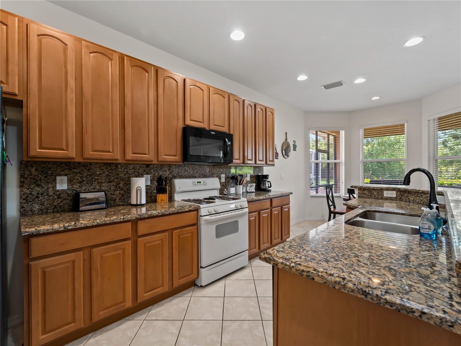 5435 BLUE HERON CIR, NORTH PORT, FL — photo 16