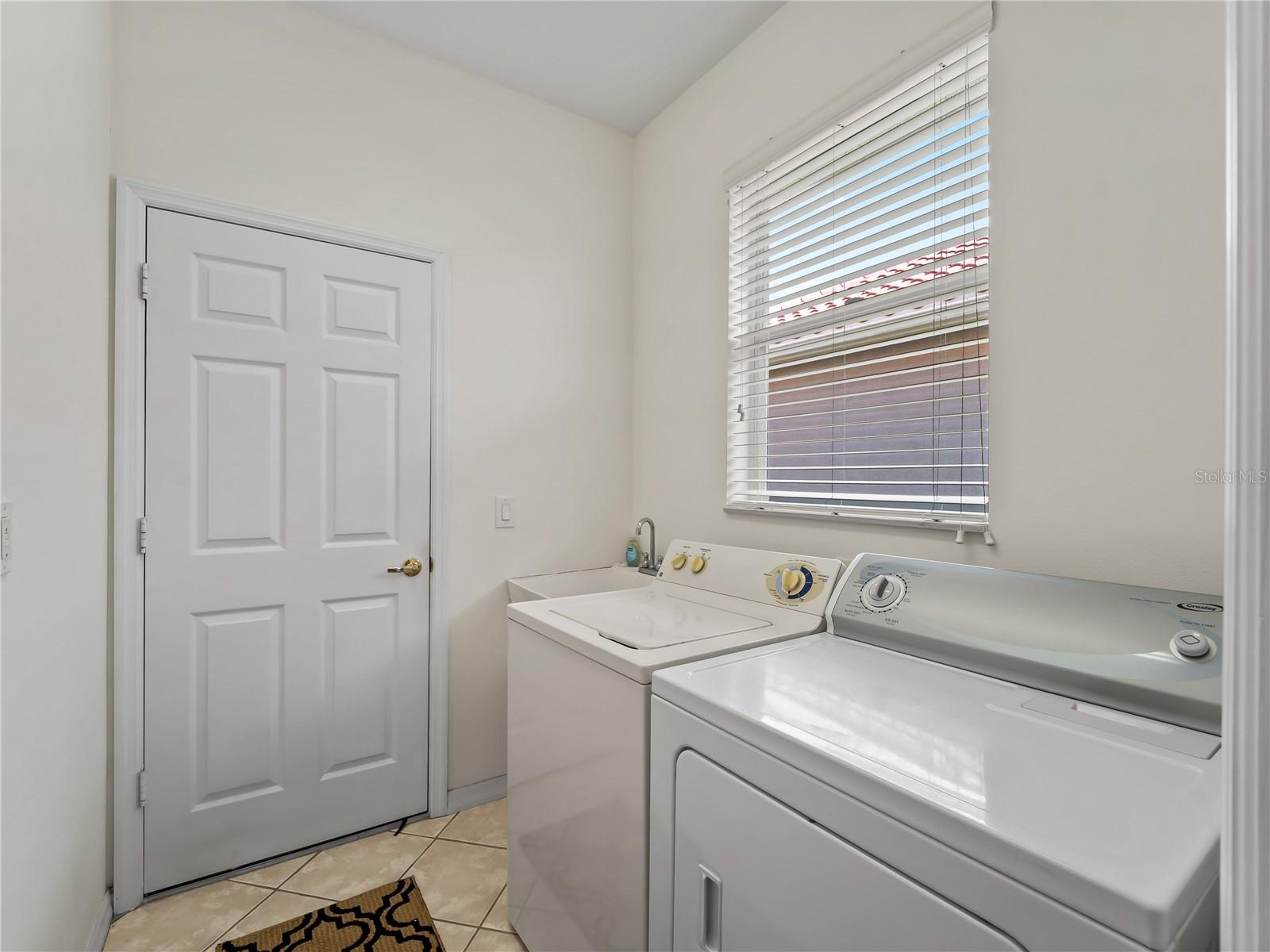 5435 BLUE HERON CIR, NORTH PORT, FL — photo 42