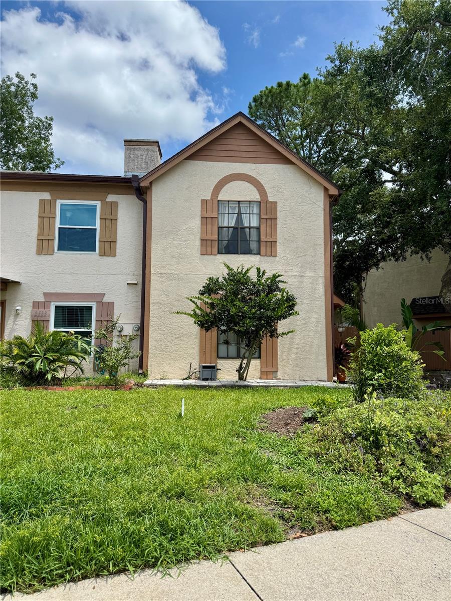 2504 BRIGADOON DR, CLEARWATER, FL — photo 3
