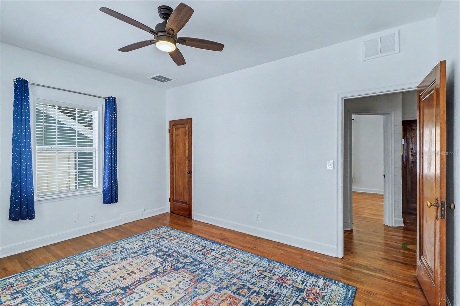 1127 22ND AVE N, ST PETERSBURG, FL — photo 17