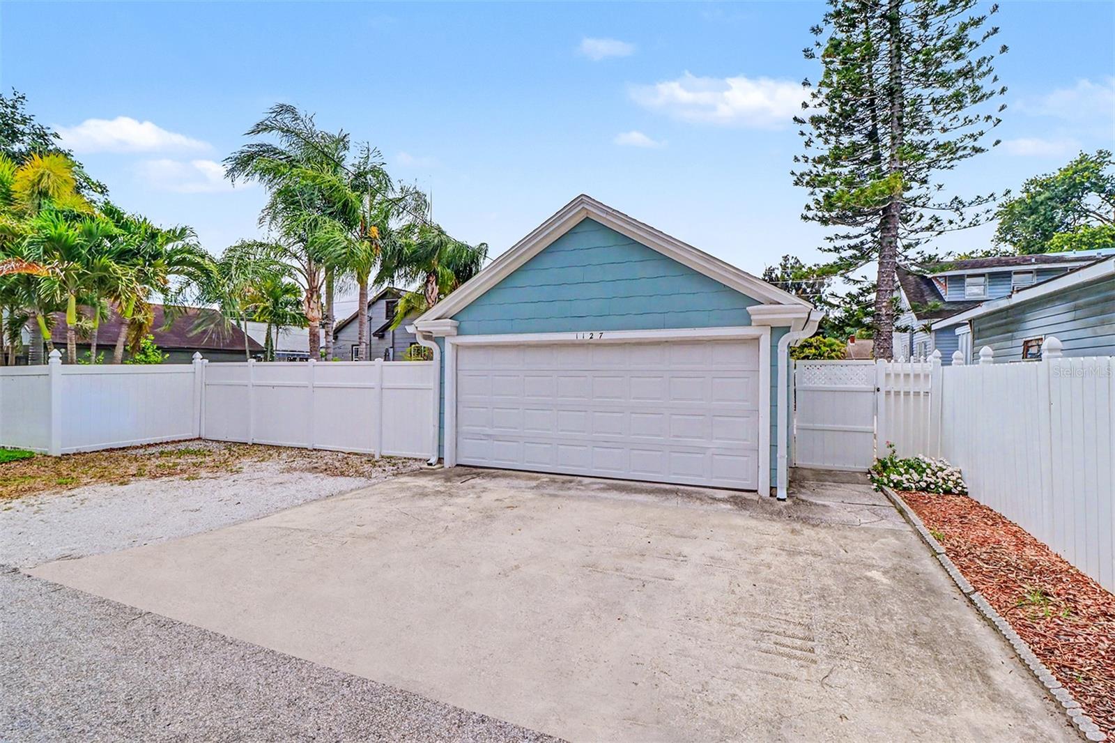 1127 22ND AVE N, ST PETERSBURG, FL — photo 23