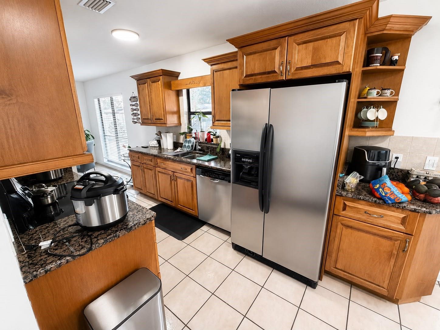 1210 BRANDA VISTA DR, BRANDON, FL — photo 11