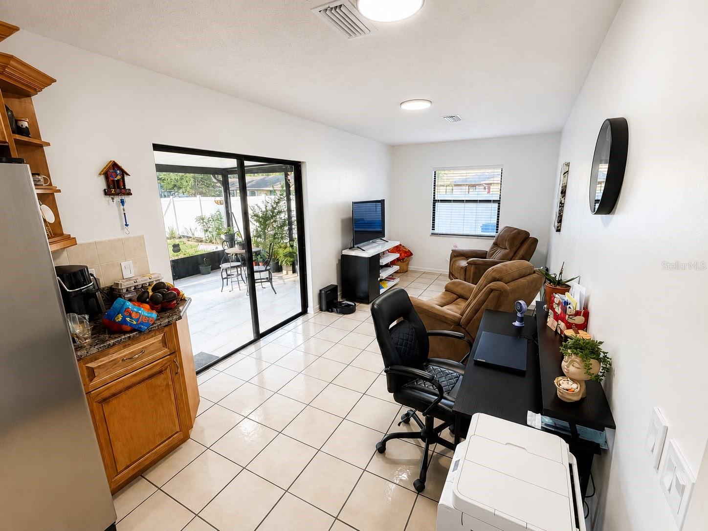 1210 BRANDA VISTA DR, BRANDON, FL — photo 12