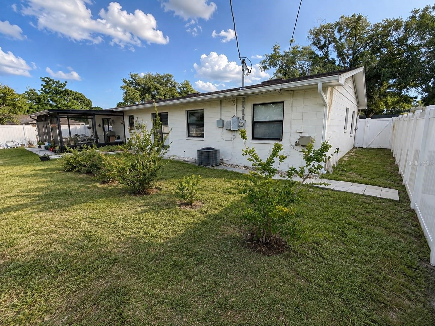 1210 BRANDA VISTA DR, BRANDON, FL — photo 16