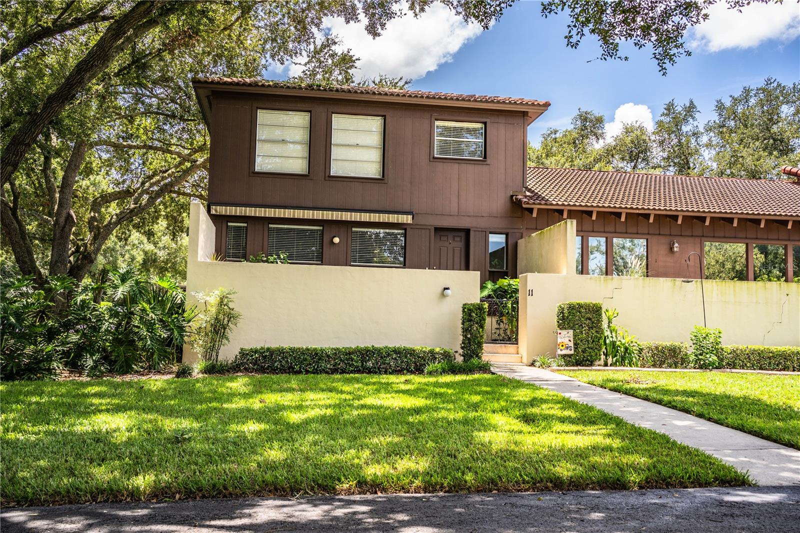 11 LOMA VERDE #11, LAKELAND, FL — photo 18