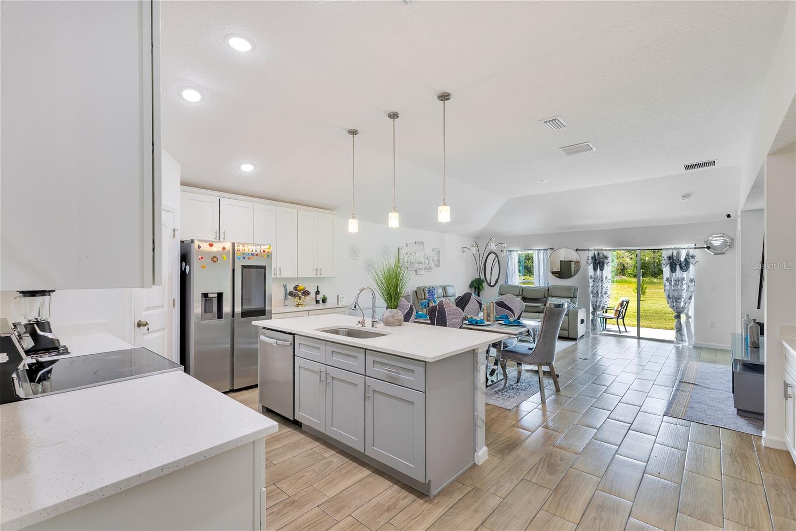 723 ROBIN CT, KISSIMMEE, FL — photo 11