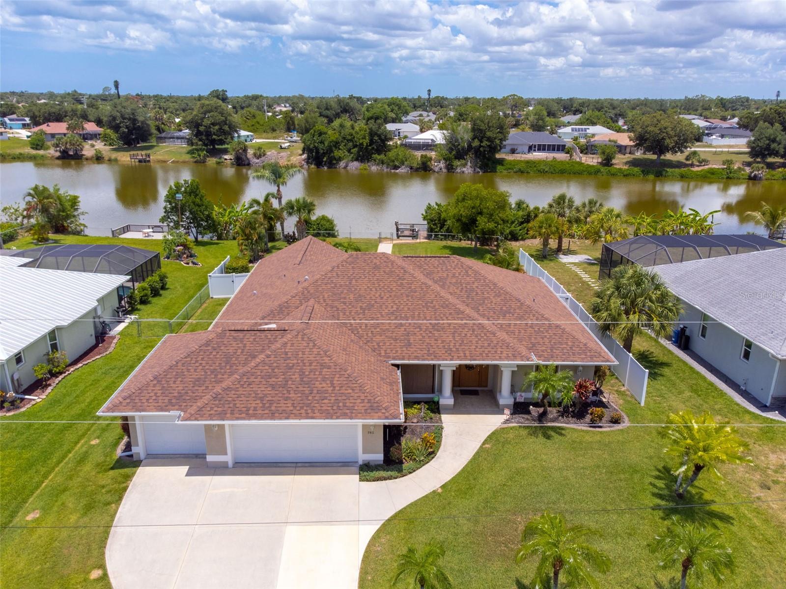 7411 SNOW DR, ENGLEWOOD, FL — photo 2