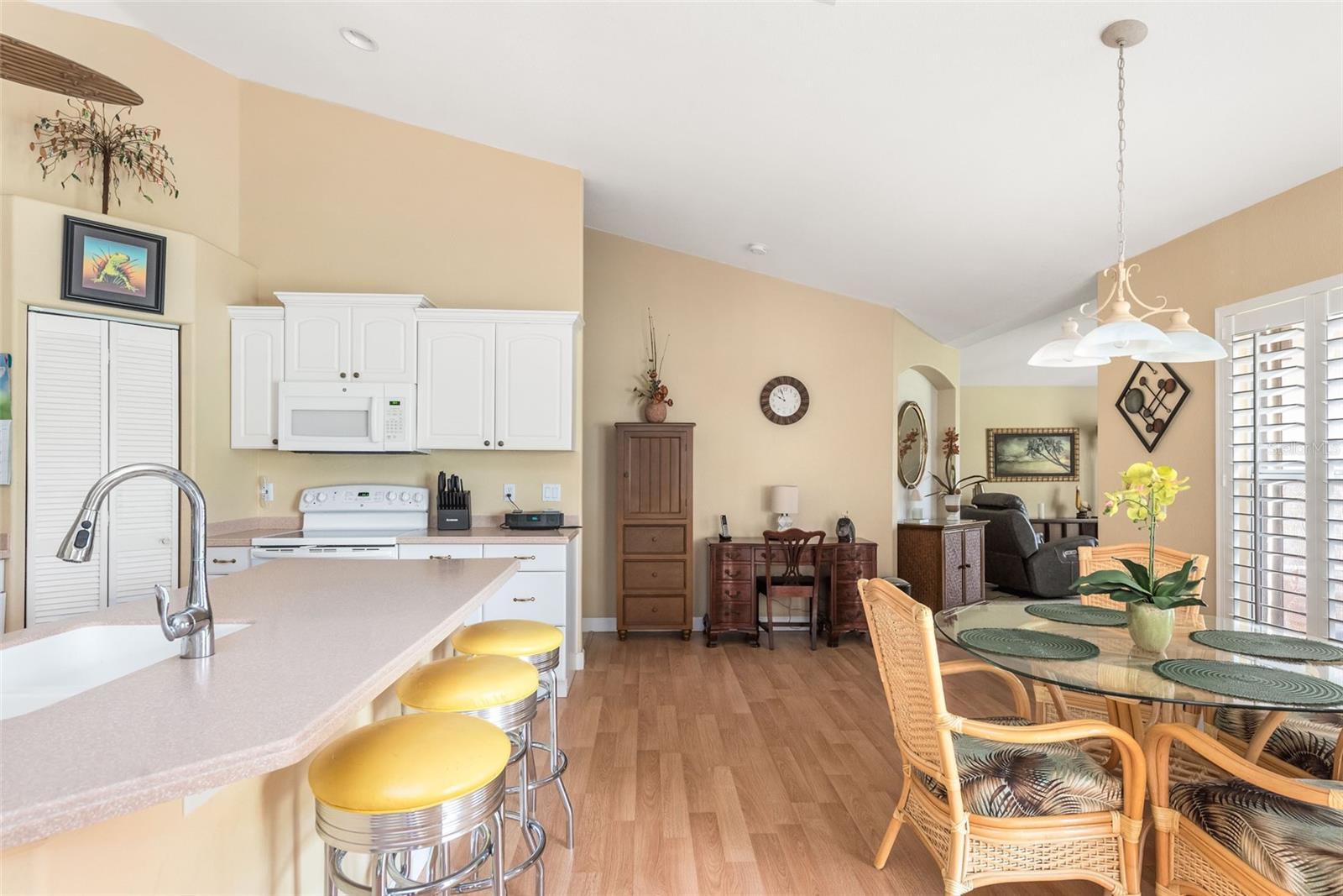 7411 SNOW DR, ENGLEWOOD, FL — photo 17
