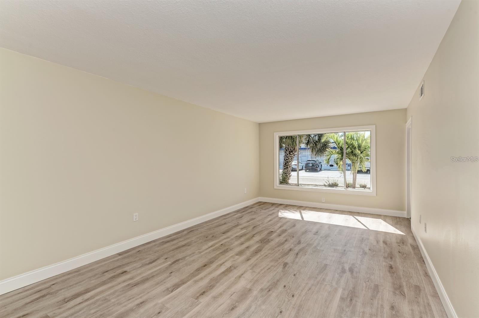 129 TYLER DR #101, SARASOTA, FL — photo 10