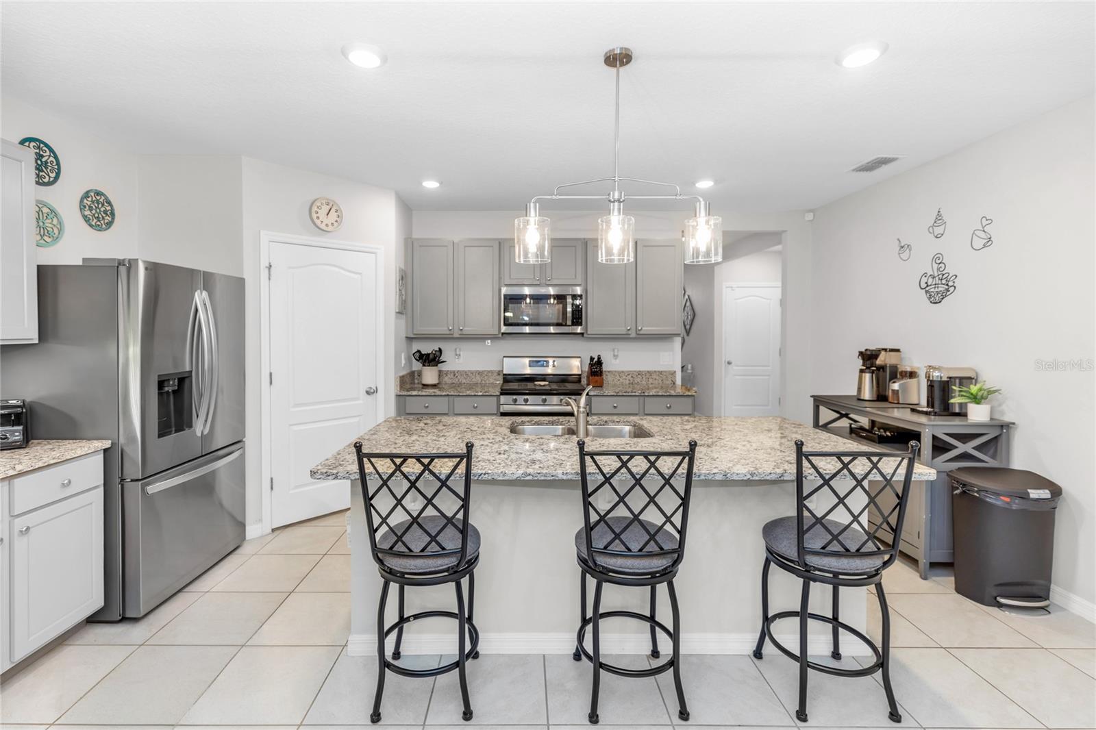 839 LAZIO CIR, DEBARY, FL — photo 6